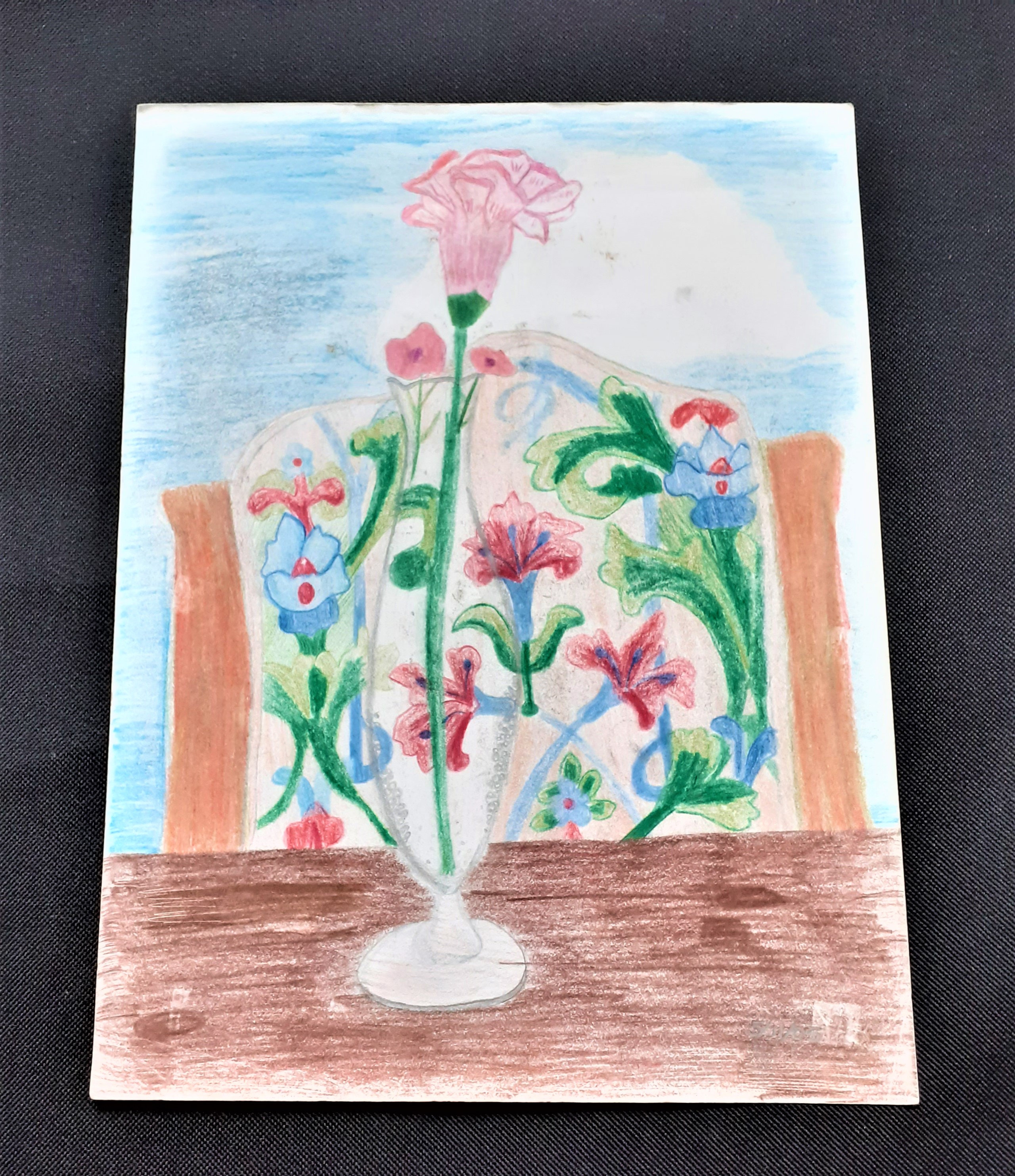 vase on table drawing