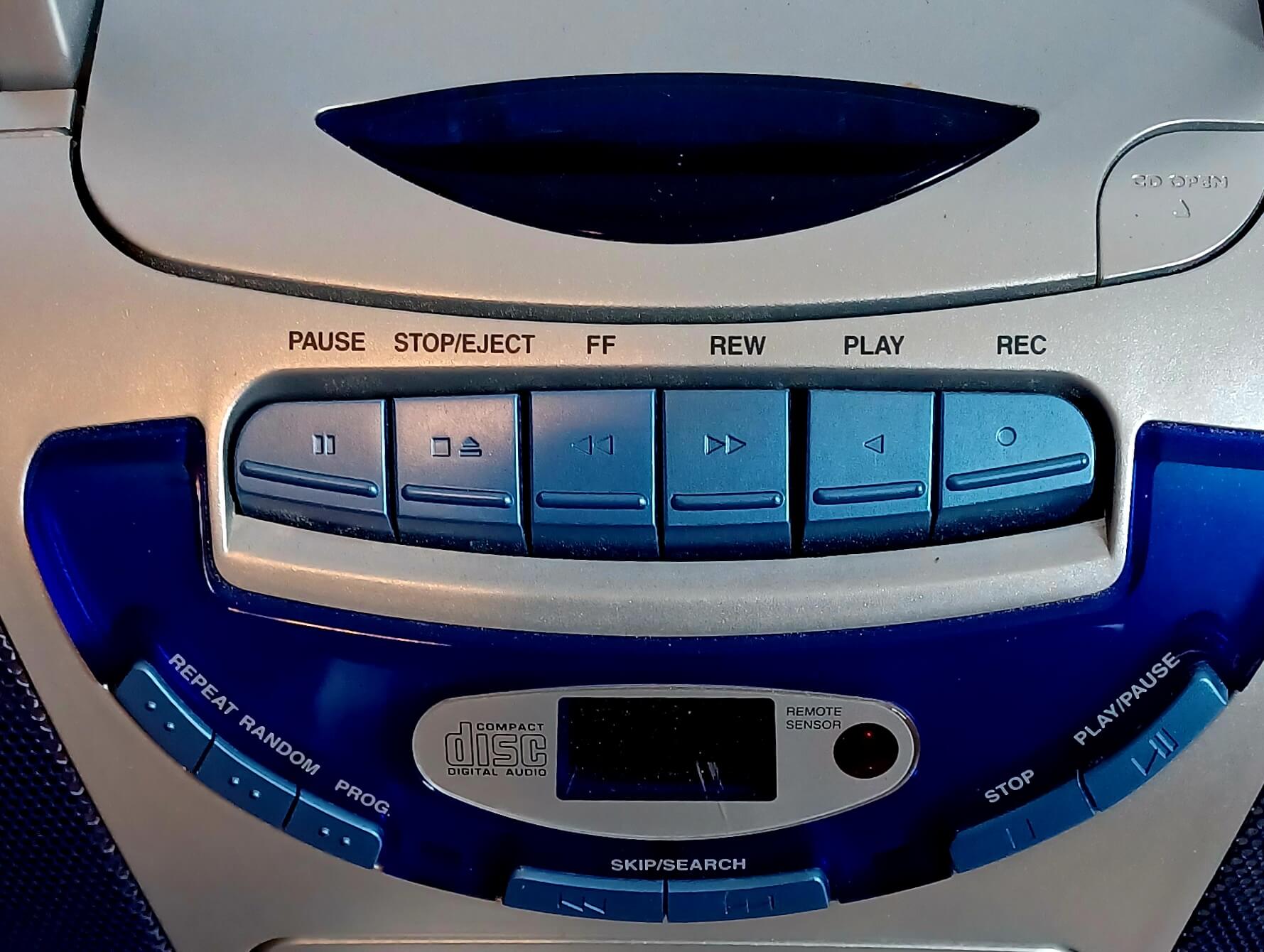 CD player buttons