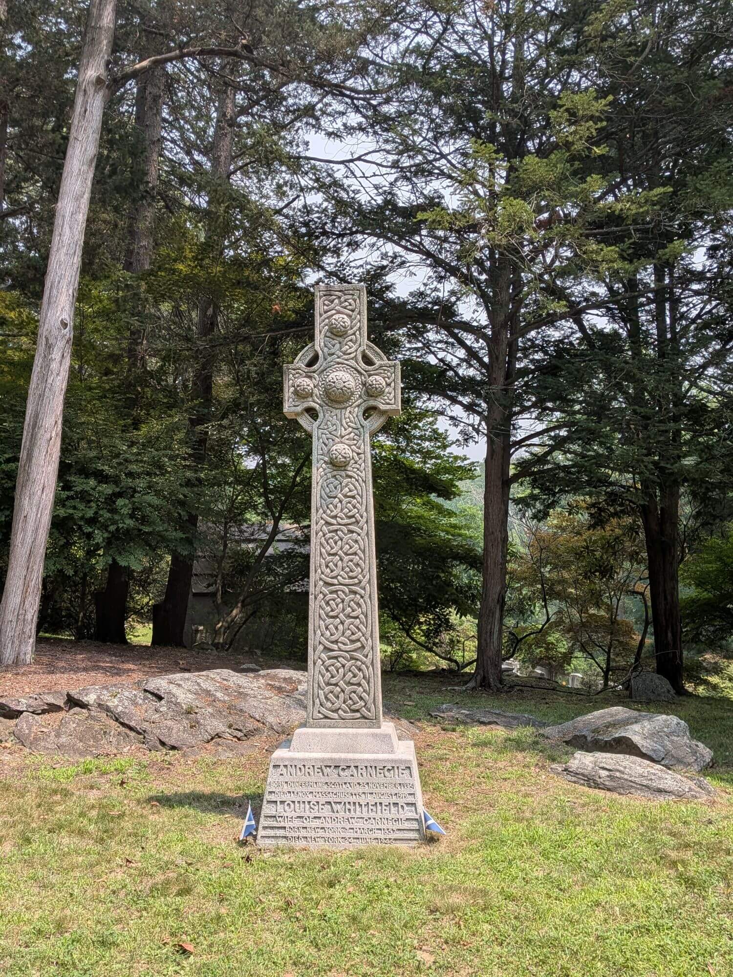 Andrew Carnegie grave
